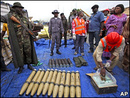 عکس: نیجریه: محموله سلاح توقیف شده از ایران آمده است / ایران